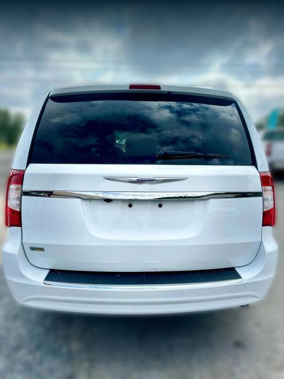 used 2014 Chrysler Town & Country car, priced at $8,900