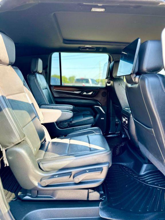 used 2021 GMC Yukon XL car