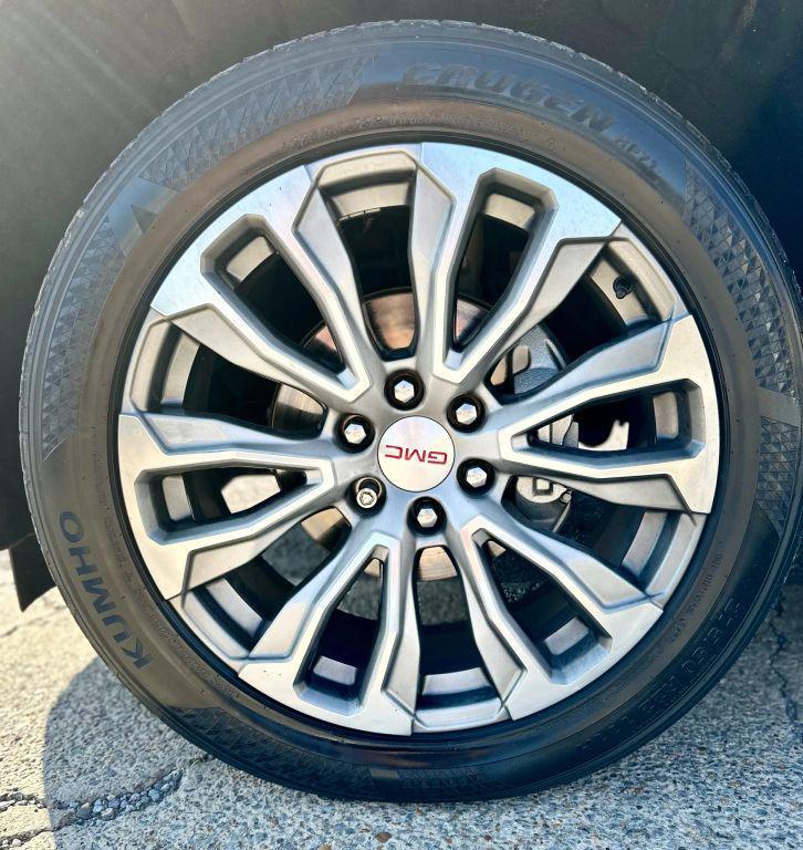 used 2021 GMC Yukon XL car