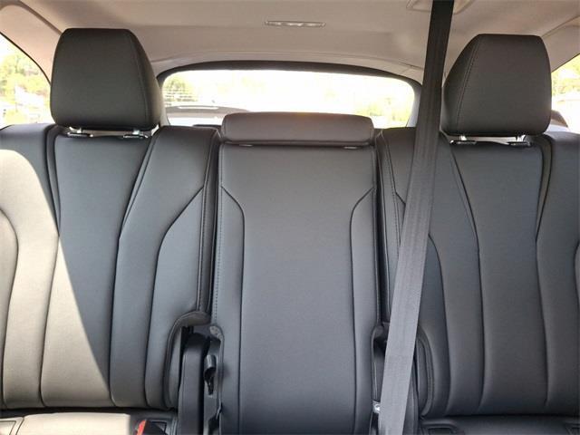 new 2025 Acura MDX car, priced at $55,350