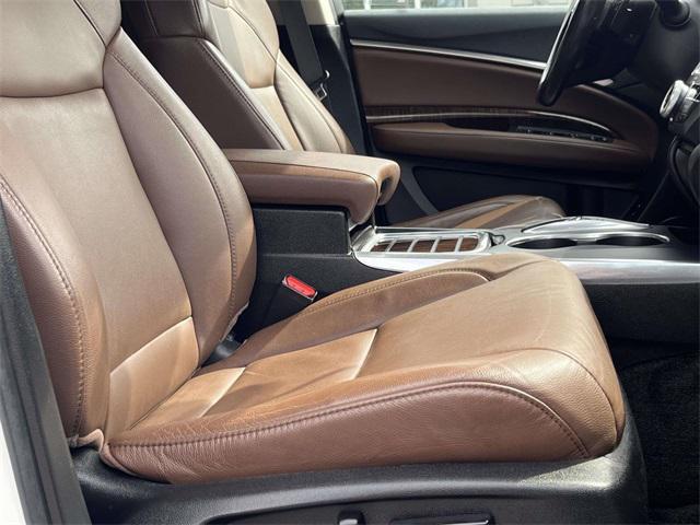used 2018 Acura MDX car, priced at $22,991