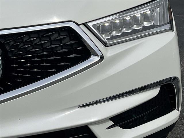 used 2018 Acura MDX car, priced at $22,991
