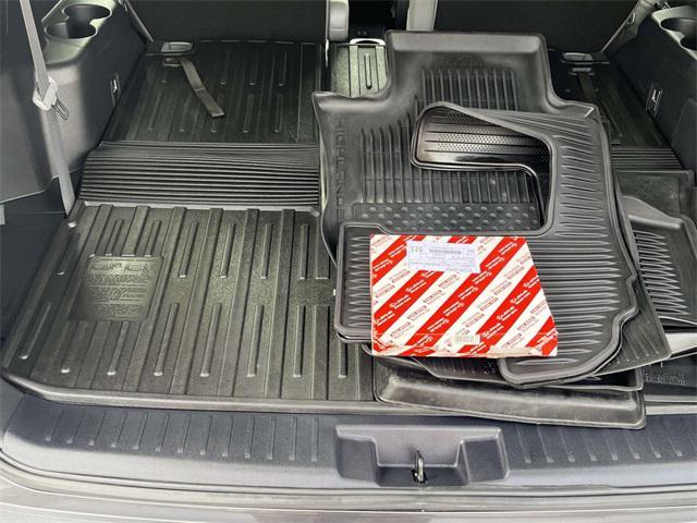 used 2021 Toyota Highlander car, priced at $29,942