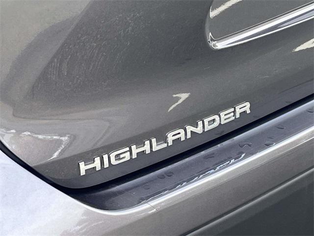 used 2021 Toyota Highlander car, priced at $29,942