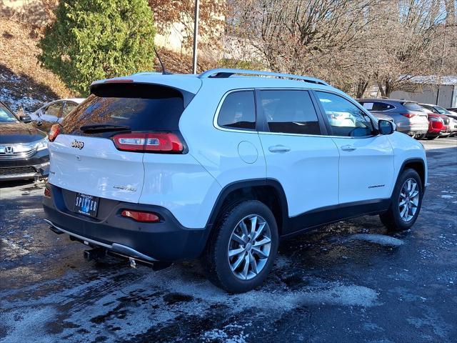 used 2018 Jeep Cherokee car, priced at $16,454