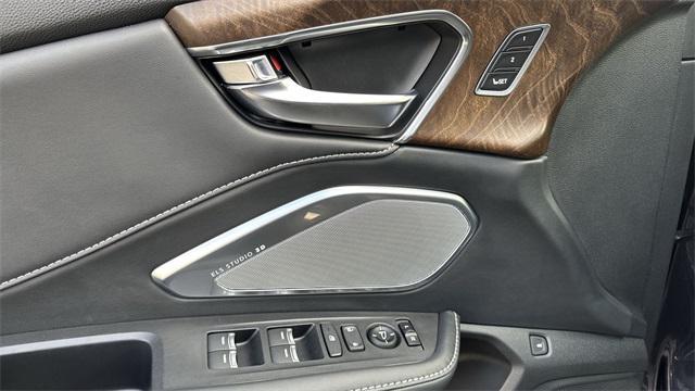 used 2020 Acura RDX car, priced at $31,935