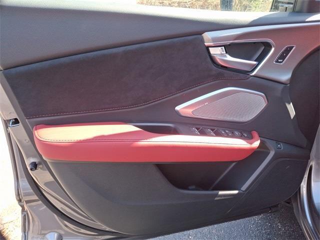 new 2025 Acura RDX car, priced at $52,250