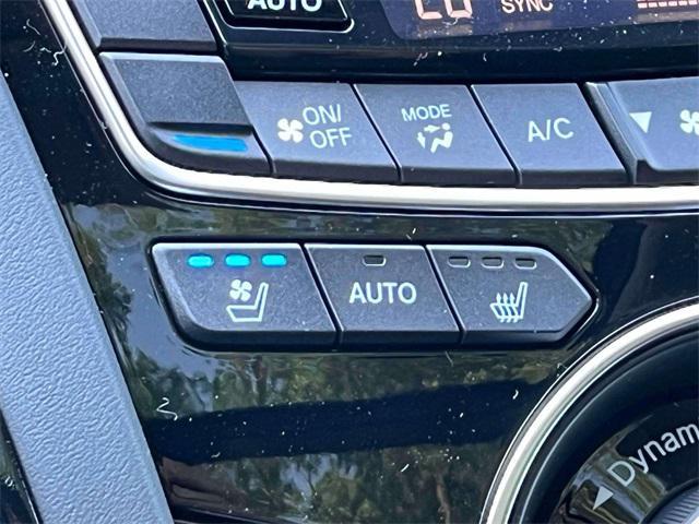 new 2025 Acura RDX car, priced at $54,400