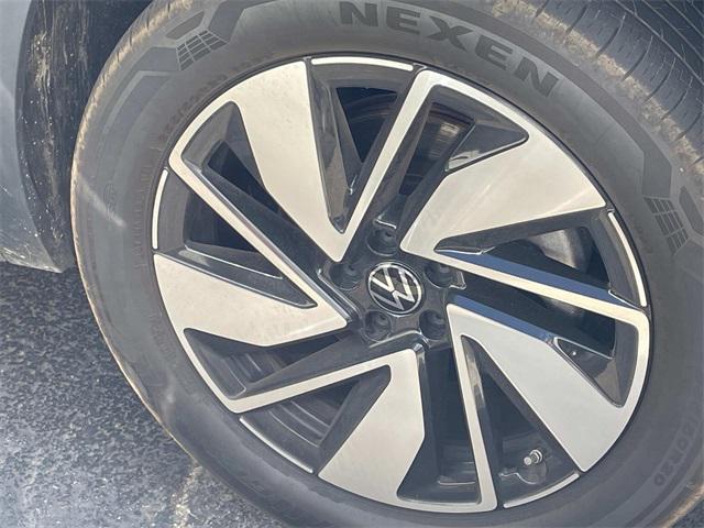 used 2024 Volkswagen Atlas car, priced at $34,399