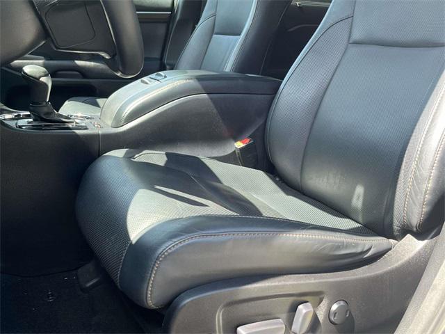 used 2016 Toyota Highlander car, priced at $17,593