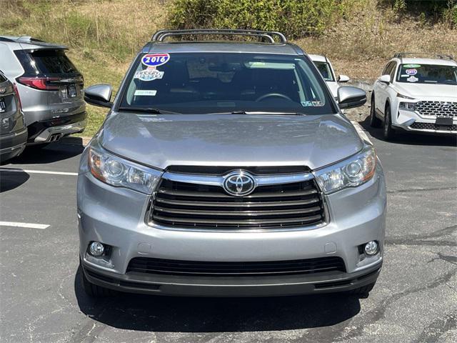 used 2016 Toyota Highlander car, priced at $17,593