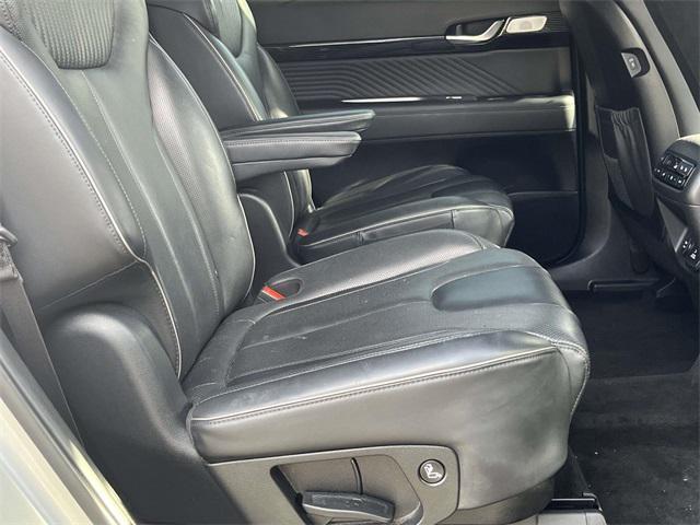 used 2024 Hyundai Palisade car, priced at $39,421