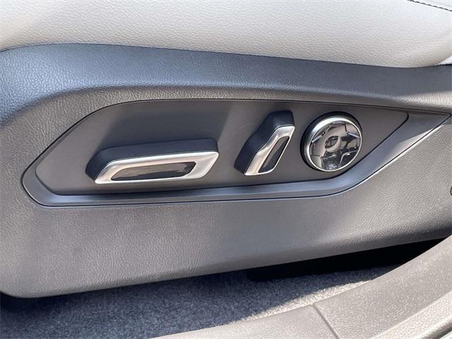 new 2025 Acura RDX car, priced at $46,050