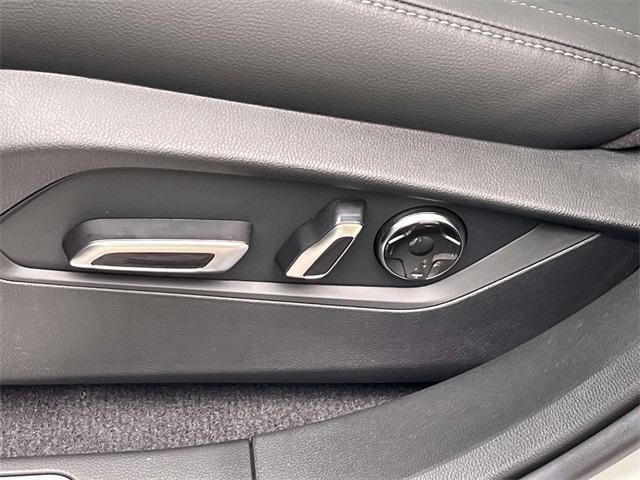 new 2025 Acura RDX car, priced at $46,050