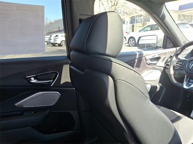 new 2025 Acura RDX car, priced at $52,250