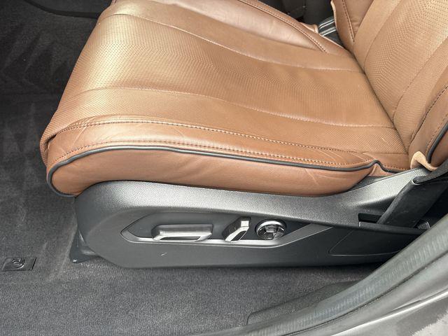 used 2022 Acura MDX car, priced at $32,591