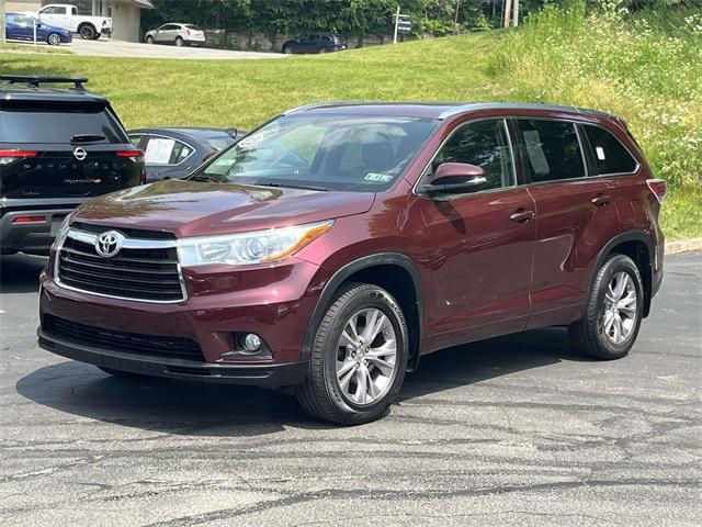 used 2015 Toyota Highlander car, priced at $18,291