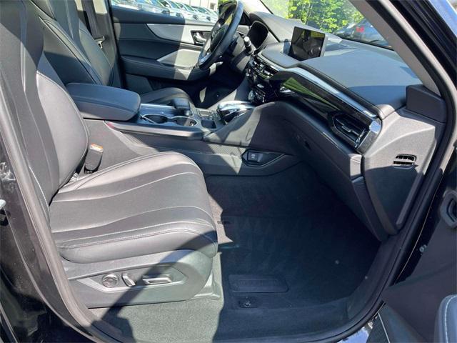 used 2023 Acura MDX car, priced at $43,675