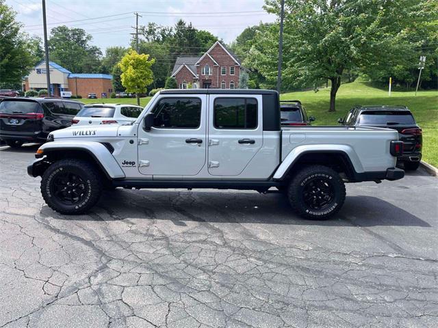 used 2022 Jeep Gladiator car, priced at $32,295