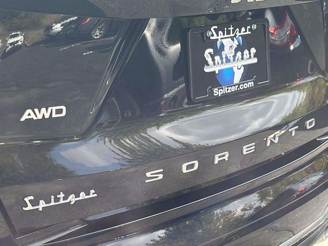 used 2022 Kia Sorento car, priced at $27,235