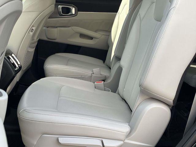 used 2022 Kia Sorento car, priced at $27,235