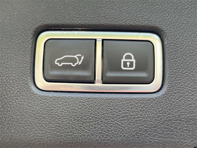 used 2022 Kia Sorento car, priced at $29,080