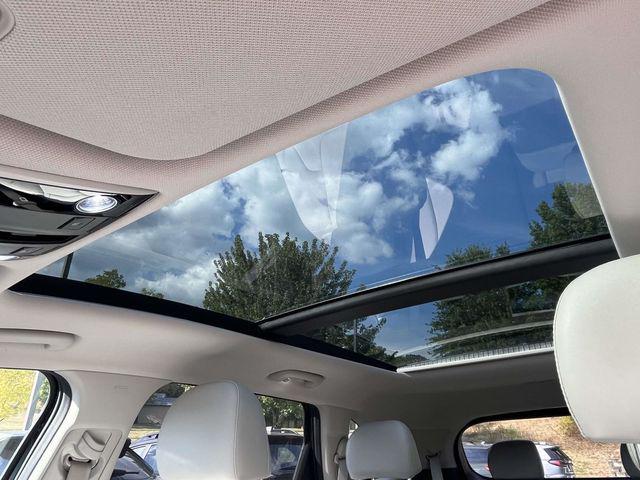 used 2022 Kia Sorento car, priced at $27,235