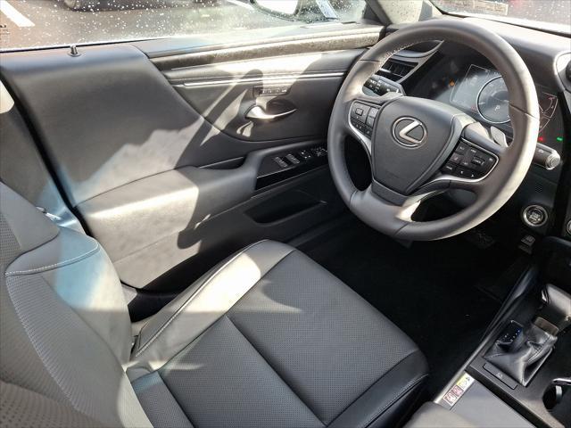 used 2023 Lexus ES 350 car, priced at $39,494