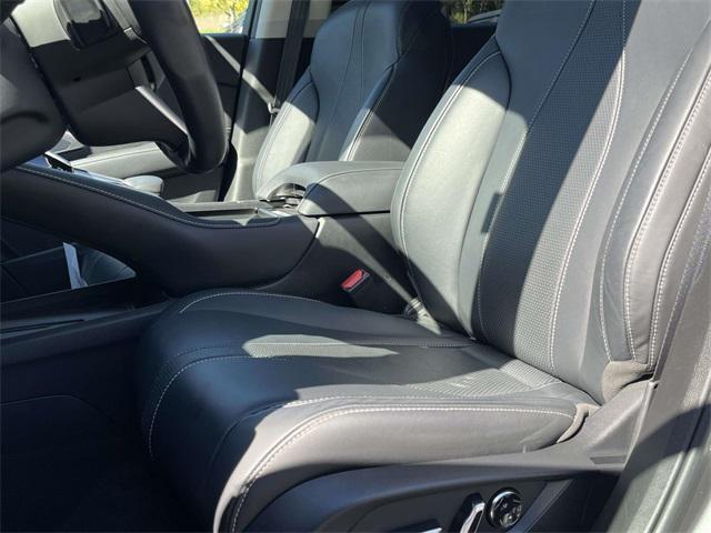 used 2023 Acura RDX car, priced at $39,998