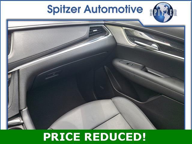 used 2021 Cadillac XT5 car, priced at $25,474