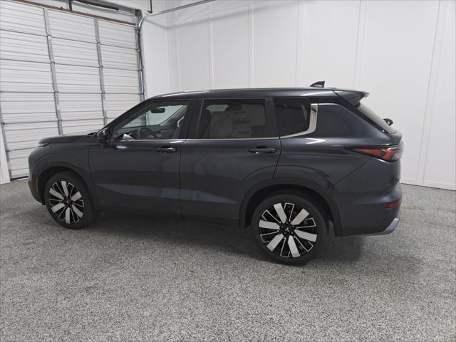 new 2025 Mitsubishi Outlander car, priced at $33,085