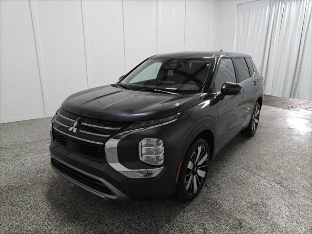 new 2025 Mitsubishi Outlander car, priced at $35,135