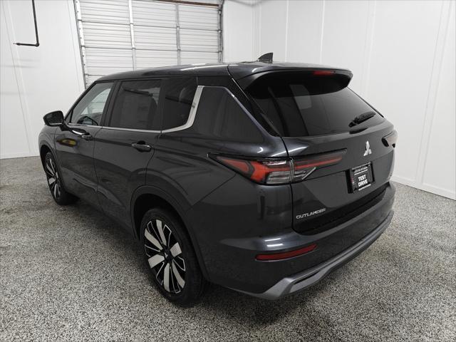 new 2025 Mitsubishi Outlander car, priced at $35,135