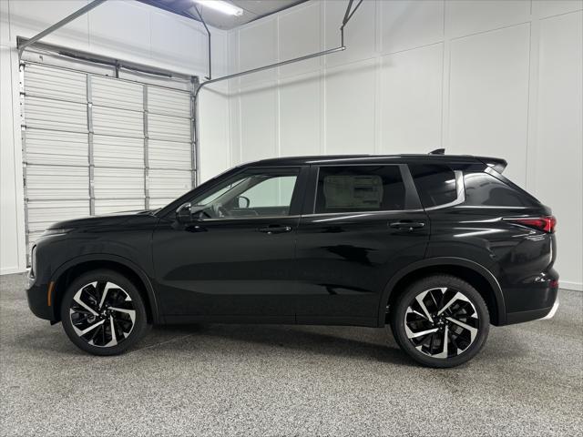 new 2024 Mitsubishi Outlander car, priced at $27,585