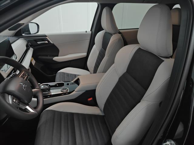 new 2025 Mitsubishi Outlander car, priced at $35,375
