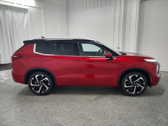 new 2024 Mitsubishi Outlander car, priced at $33,800