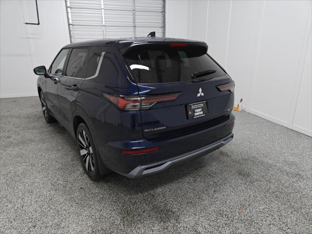 new 2025 Mitsubishi Outlander car, priced at $35,015