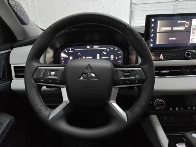 new 2025 Mitsubishi Outlander car, priced at $35,015
