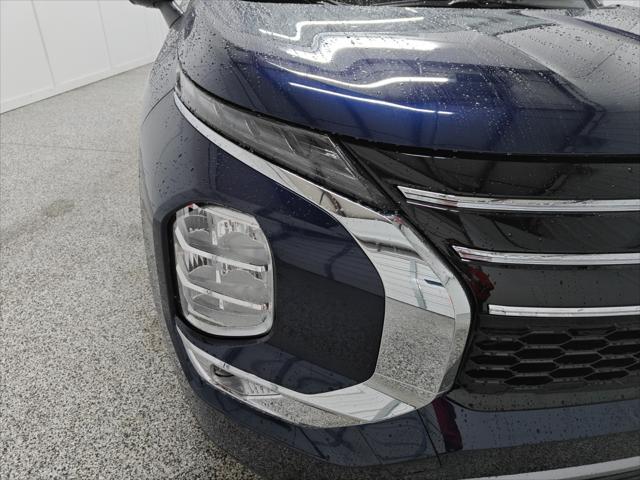 new 2025 Mitsubishi Outlander car, priced at $35,015