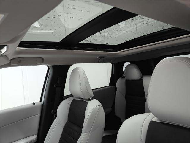 new 2025 Mitsubishi Outlander car, priced at $35,080