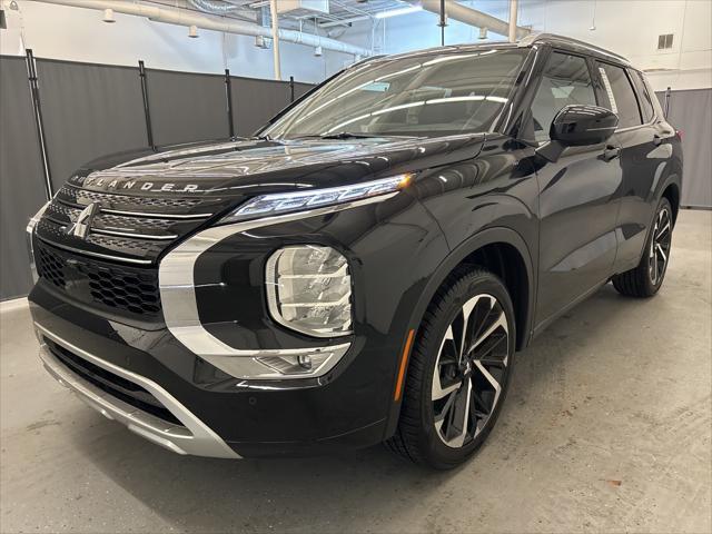 new 2024 Mitsubishi Outlander car, priced at $29,420