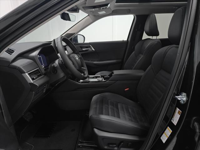 new 2025 Mitsubishi Outlander car, priced at $35,380