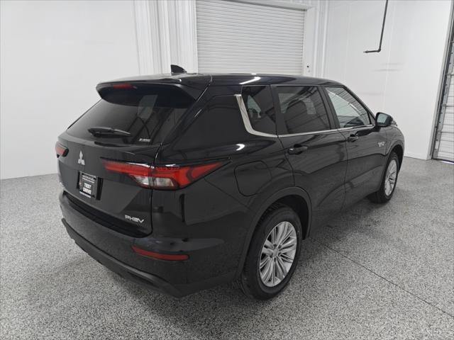new 2025 Mitsubishi Outlander PHEV car, priced at $38,615