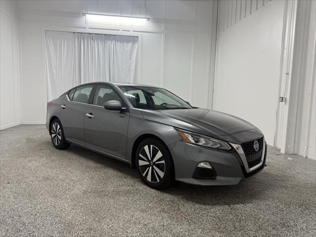 used 2022 Nissan Altima car, priced at $18,214