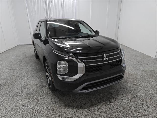 new 2025 Mitsubishi Outlander car, priced at $35,080