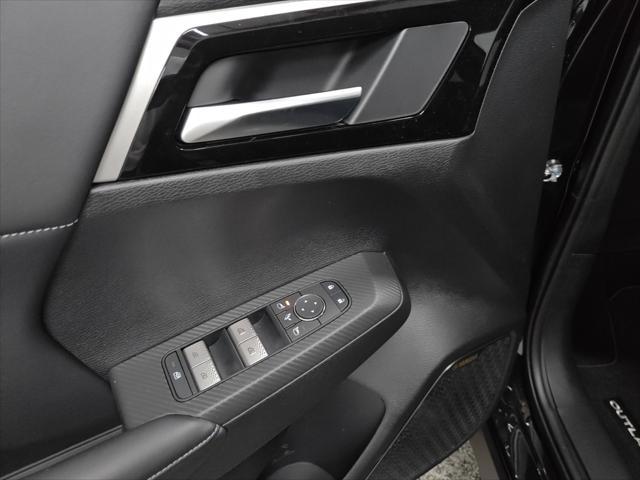 new 2025 Mitsubishi Outlander car, priced at $34,080