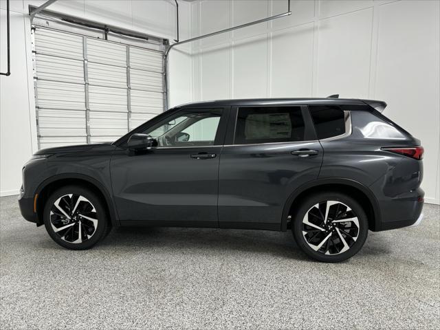 new 2024 Mitsubishi Outlander car, priced at $28,785