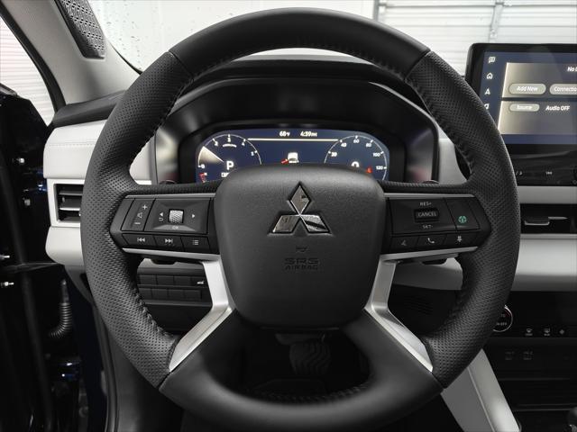 new 2025 Mitsubishi Outlander car, priced at $33,680