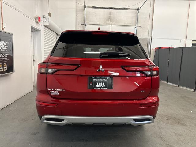 new 2024 Mitsubishi Outlander car, priced at $29,380