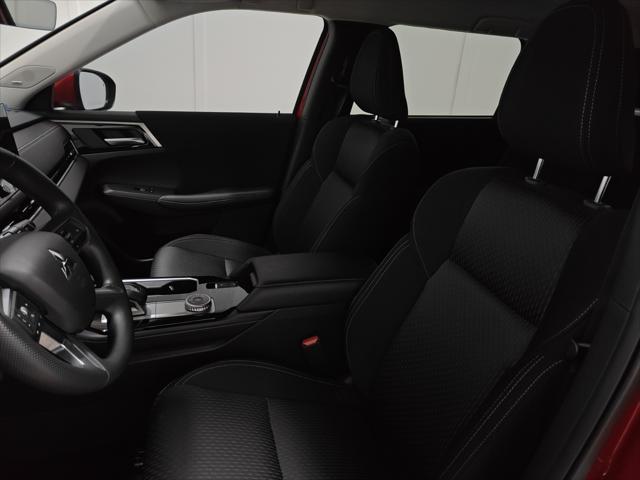 new 2025 Mitsubishi Outlander car, priced at $28,215